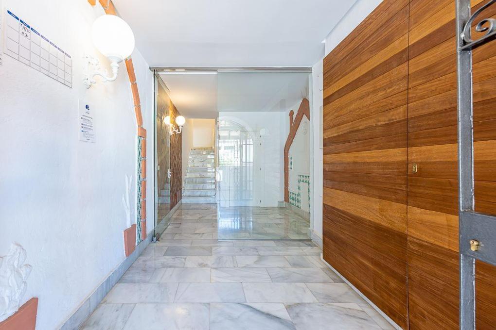Puerto De Benalmadena Apartamento Vacacional Con Vistas Al Mar Y Yates Tres Habitaciones 2 Banos Экстерьер фото